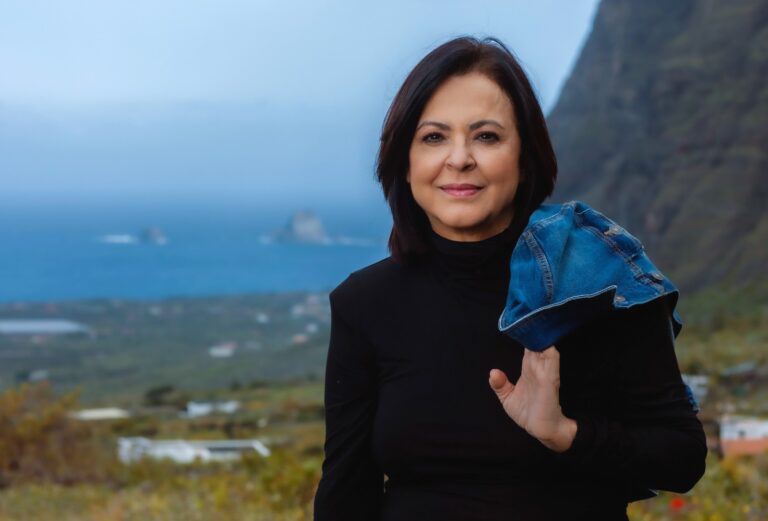 Olga Cerpa y Mestisay estrenan en La Frontera su nuevo trabajo discográfico “La Costa de los cantares”